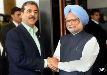 pm to lay out sumptuous early dinner for gilani