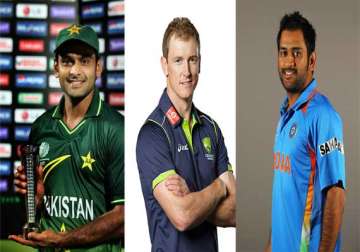 pakistan australia favourites as india face tough road ahead