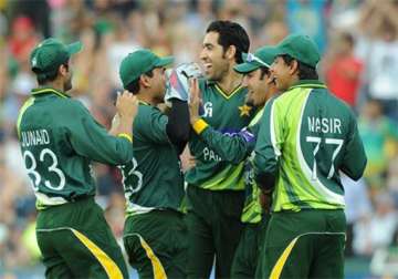 pakistan beats safrica to take series to decider
