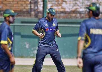 pakistan hopes afridi is fit for asia cup final.