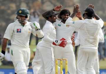 pakistan to host sri lanka in uae