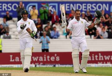 petersen s 182 steers proteas to 419 at headingley