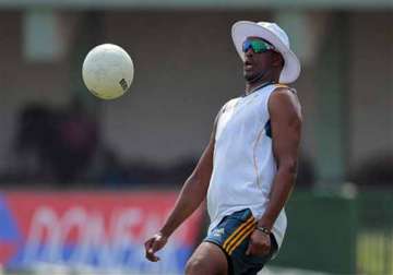 philander fined for ball tampering