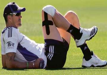 pietersen regrets over scandalous texts to south african players