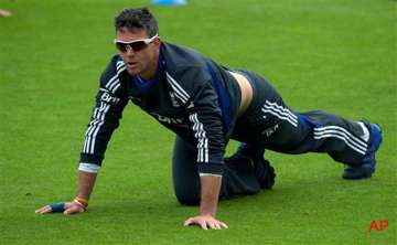 pietersen omitted from england t20 squad