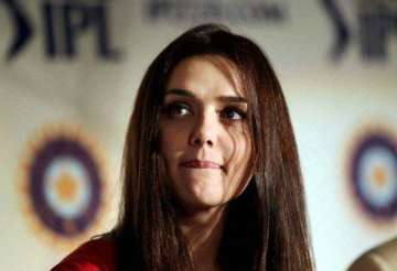 preity rubbishes rumours of selling her ipl team