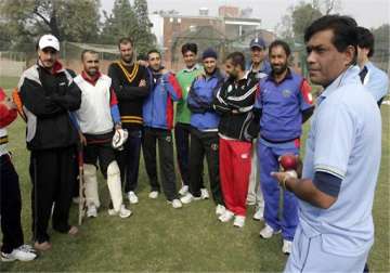 rashid latif quits as afghanistan cricket coach