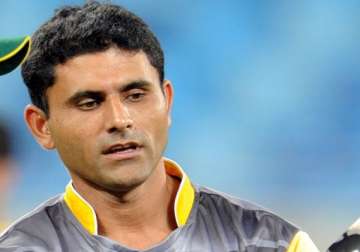 razzaq reinstated in team for t20s against south africa