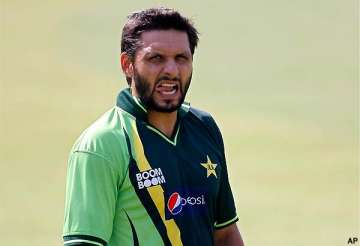rehman malik s matchfixing comment was a mistake says afridi