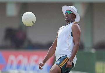 sl vs sa vernon philander fined for ball tampering