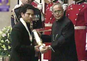 sachin tendulkar gets bharat ratna the highest civilian award