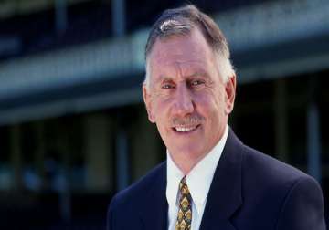 sachin should introspect on his career writes ian chappell