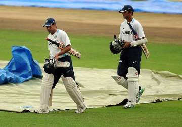 sachin tendulkar rahul dravid lose a place each in icc test rankings