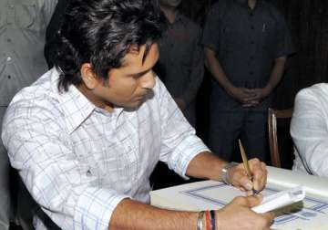 sachin not keen on staying in any govt bungalow