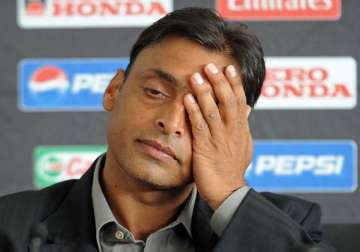 shoaib akhtar denied reports of getting married