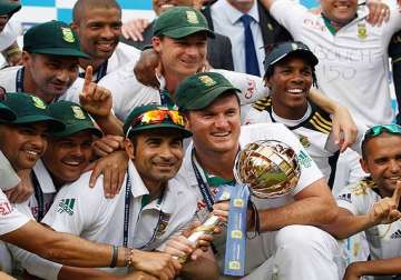 south africa get 475 000 for ending no.1 in tests