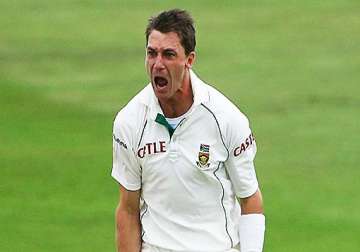 south african pacer steyn sustains hamstring