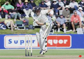 1st test new zealand 137 2 at stumps on day 4