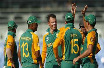 south africa thrash zimbabwe by eight wickets