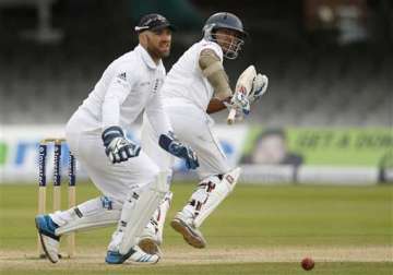 sri lanka 99 1 at lunch on 5th day set 390 to win