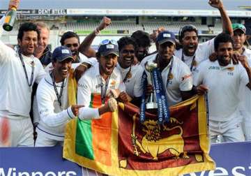 sri lanka clinches test series win in england
