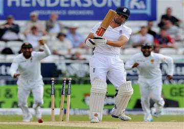 sri lanka in control of 2nd test england 57 5