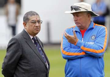 srinivasan discusses twin debacle with fletcher
