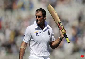 strauss unbeaten on 125 as england wickets tumble