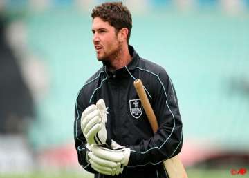 surrey cricketer tom maynard dies at 23