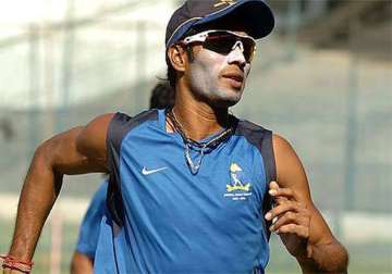 team india pacer ashok dinda to wed bengali software techie on july 22