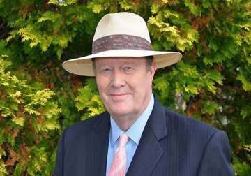 tony greig diagnosed with cancer