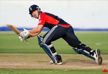 trott says england can carry test success to odis