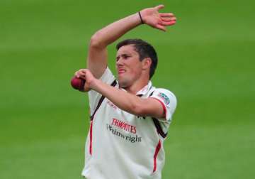 two debutants in england squad for 5th ashes test