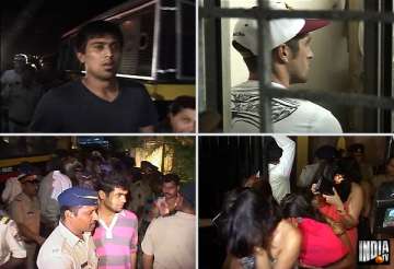 ipl players parnell rahul detained at rave party released after medical test