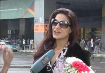 veena malik arrives from lahore for india tv show bigg toss