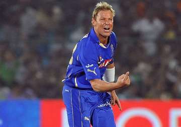 warne weighs his option of playing in big bash