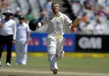 warner moves into fifth harris second in icc test rankings