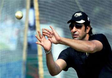 wasim akram lashes out at pakistan for losing odi series