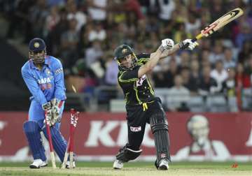 we are looking to make it 2 0 tomorrow says hussey
