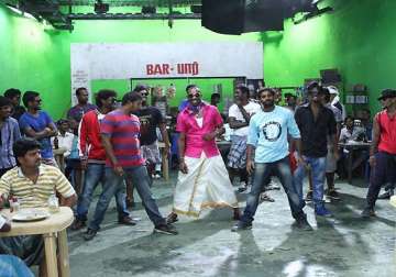 west indian all rounder dwayne bravo shoots for tamil song