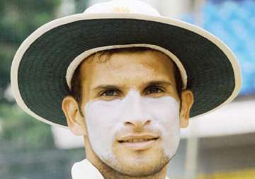 whenever i bowl i focus on line and length not on taking wickets ishwar pandey