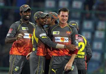 ipl 6 will try to pick waqar s brains steyn