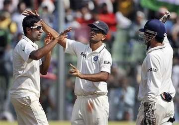 would like to see wickets turn from 1st day itself says dhoni