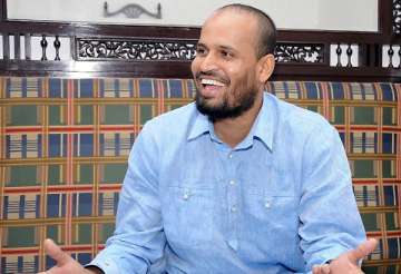 yusuf pathan exchanges engagement rings with afreen