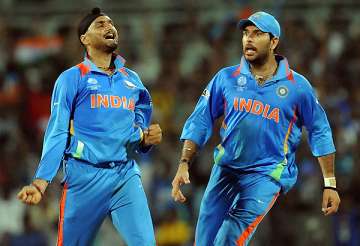 yuvraj harbhajan recalled to team india for world t20
