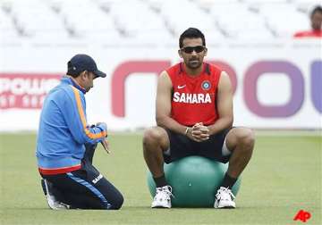 zaheer ruled out gambhir doubtful for second test dhoni