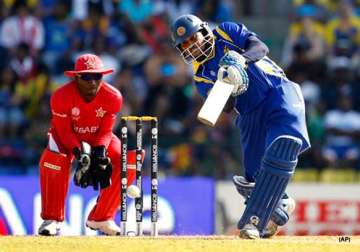 dilshan s all round show takes lanka to quarters