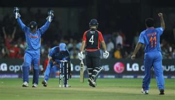 poor bowling fielding snatch victory away from india
