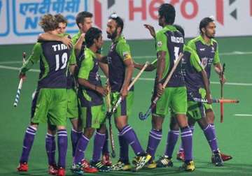 hockey india league delhi to take on winless mumbai tomorrow