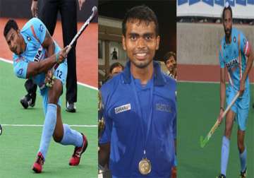 hockey india to give rs 1 lakh each to raghunath sreejesh ramandeep